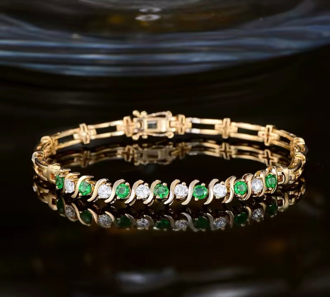 14kt Yellow Gold 0.73 ct Emerald Bracelet with Natural Diamonds 0.60 ct