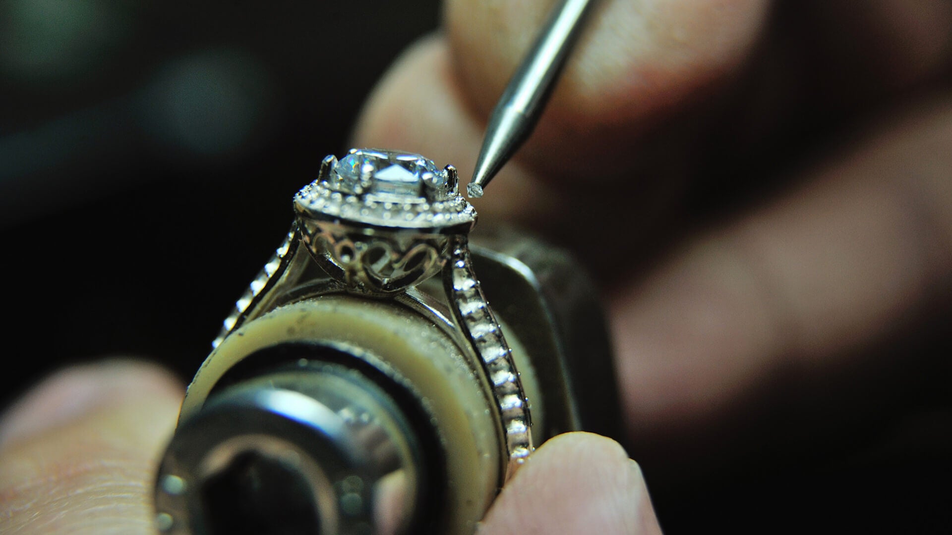 The process of making custom jewelry in a goldsmith's workshop