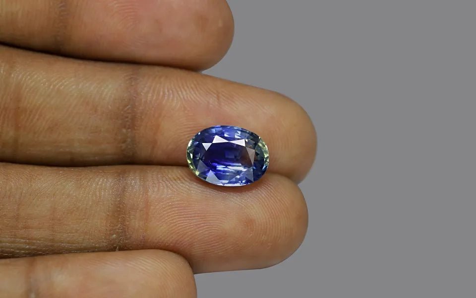 Bicolor Sapphire - 5.06 ct