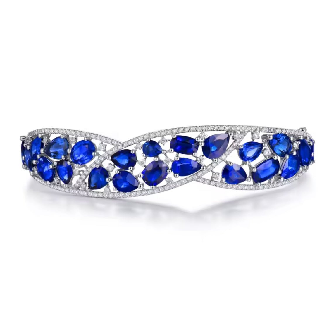 Blue Sapphire & Diamond Bangle – 18K White Gold, 14.64 g