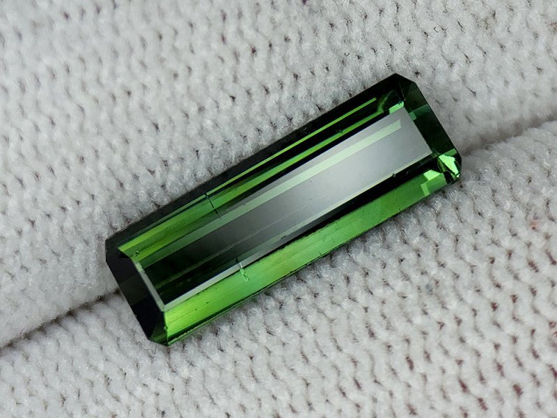 Mint Green Tourmaline - 2.59 ct