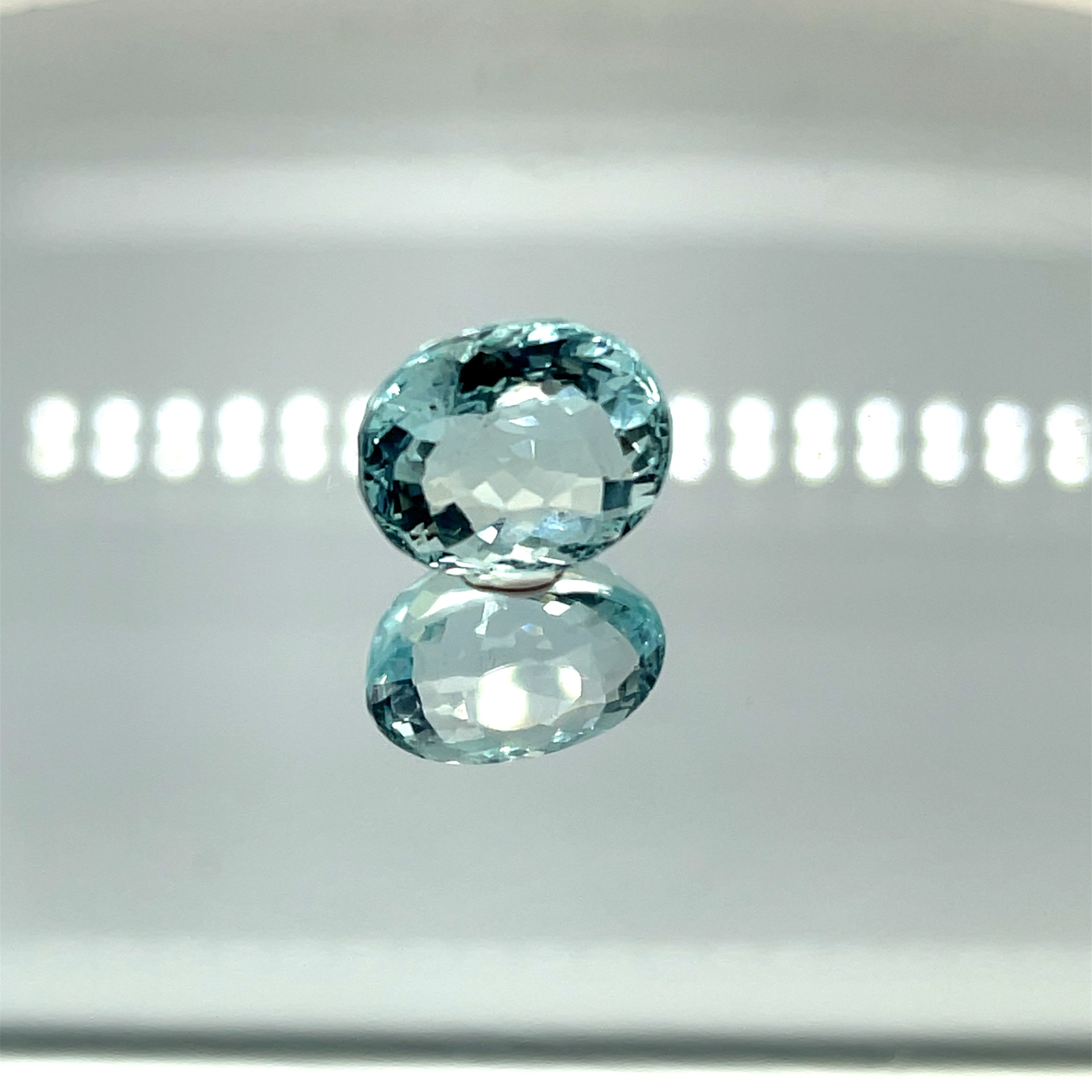 Natural Aquamarine 7.75 ct – Oval Cut, Untreated