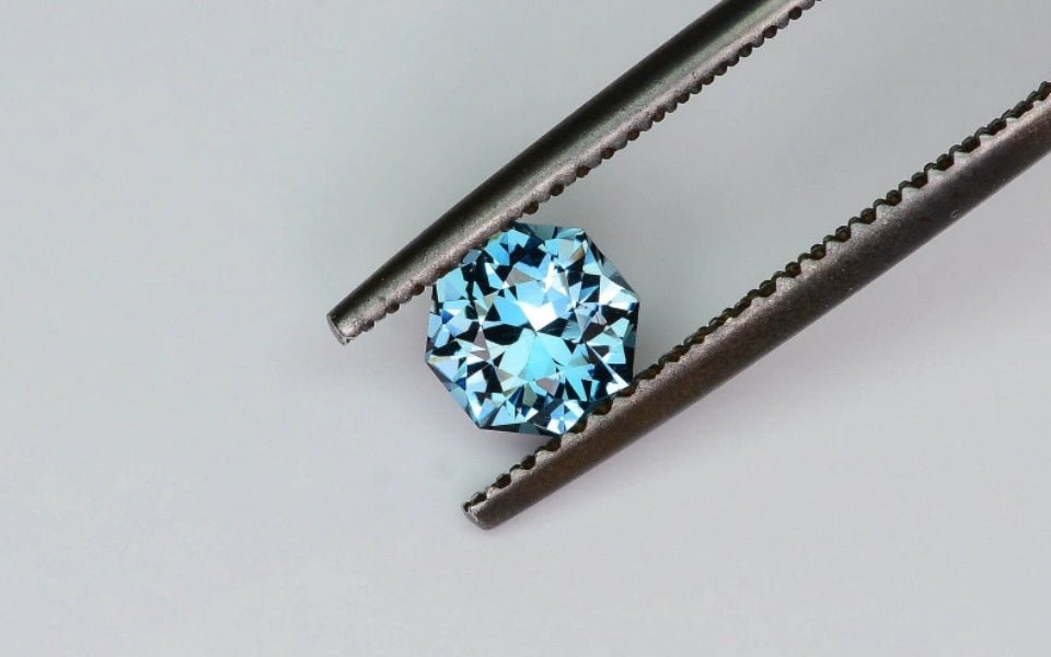 Natural London Blue Topaz 0.90 ct – Deep Blue, Octagonal Cut