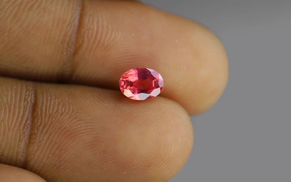 Padparadscha Sapphire - 1.52 ct