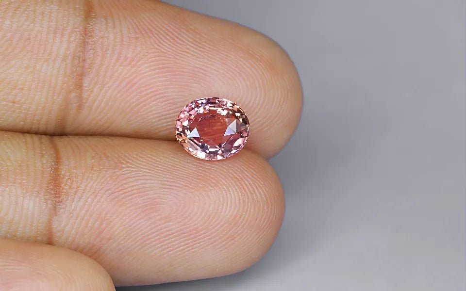 Padparadscha Sapphire - 2.09 ct