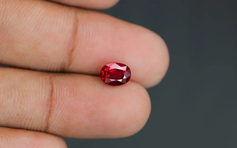 Pigeon Blood Burma Ruby - 1.80 ct