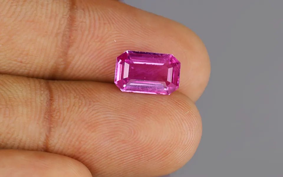 Pink Sapphire - 3.01 ct